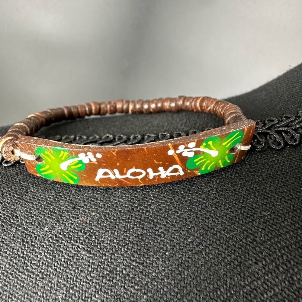 NEW Sea Turtle Necklace with Hawaiian Aloha Bracelet Set - Picture 3 of 8